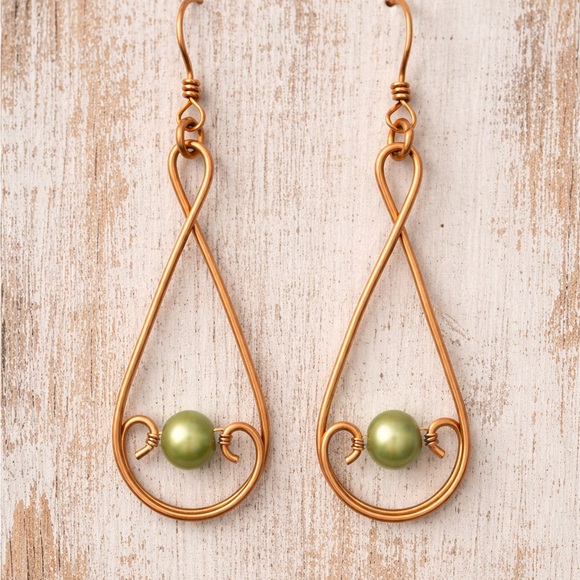 Hand Crafted Jewelry - Elegant Copper and Green Teardrop Earrings